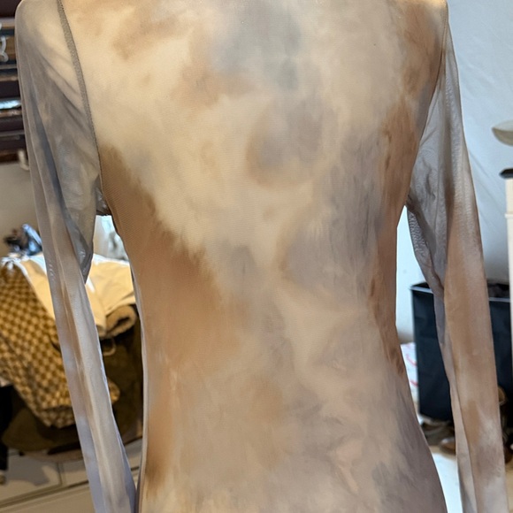 Chic Tie-Dye Long Sleeve Women's Top - Picture 3 of 3